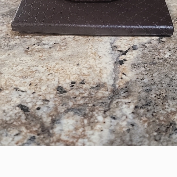 Gucci Embossed Tooled Eye Glass Sun Glass Case EUC - Picture 4 of 11